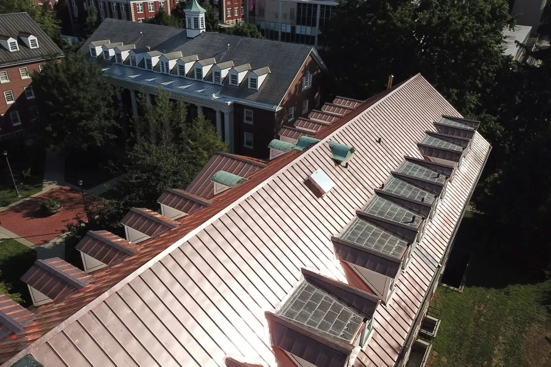 Isaacs Roofing crew installing a new residential roof in Central Kentucky
